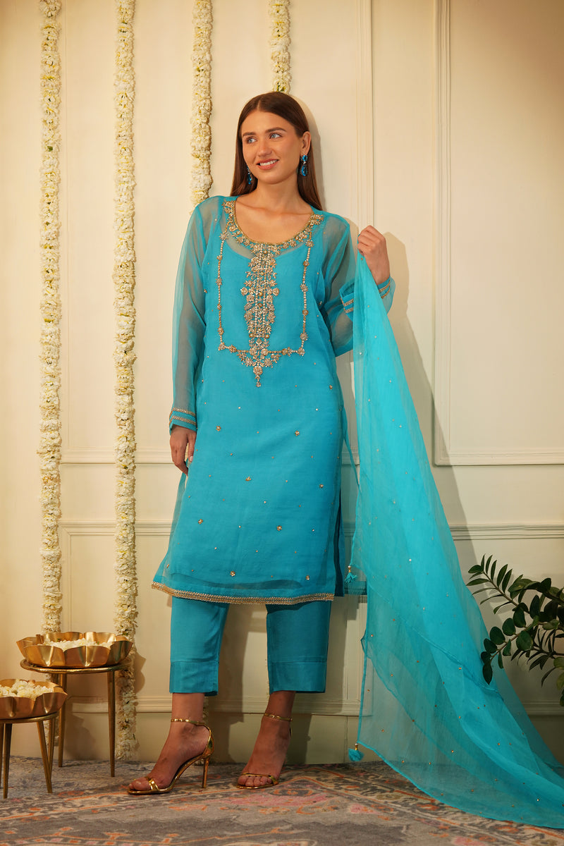 Brunera Kurta Set