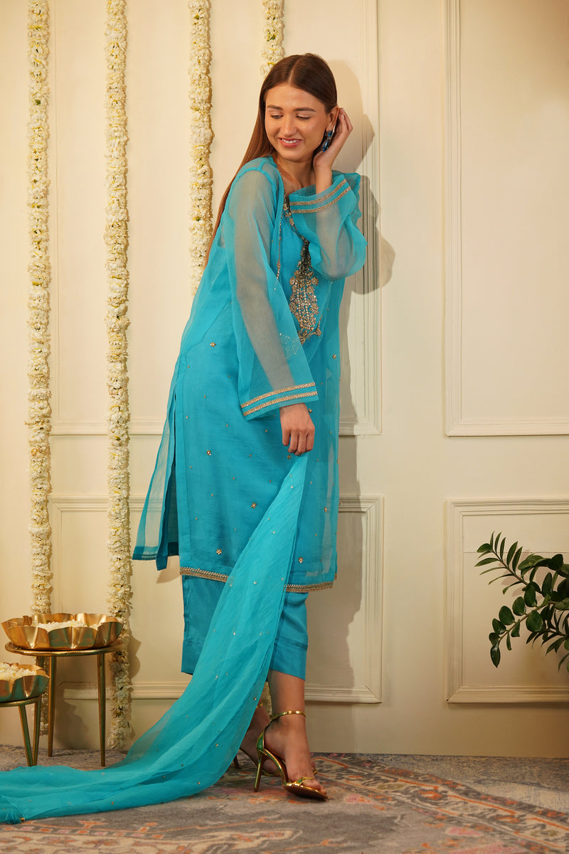 Brunera Kurta Set