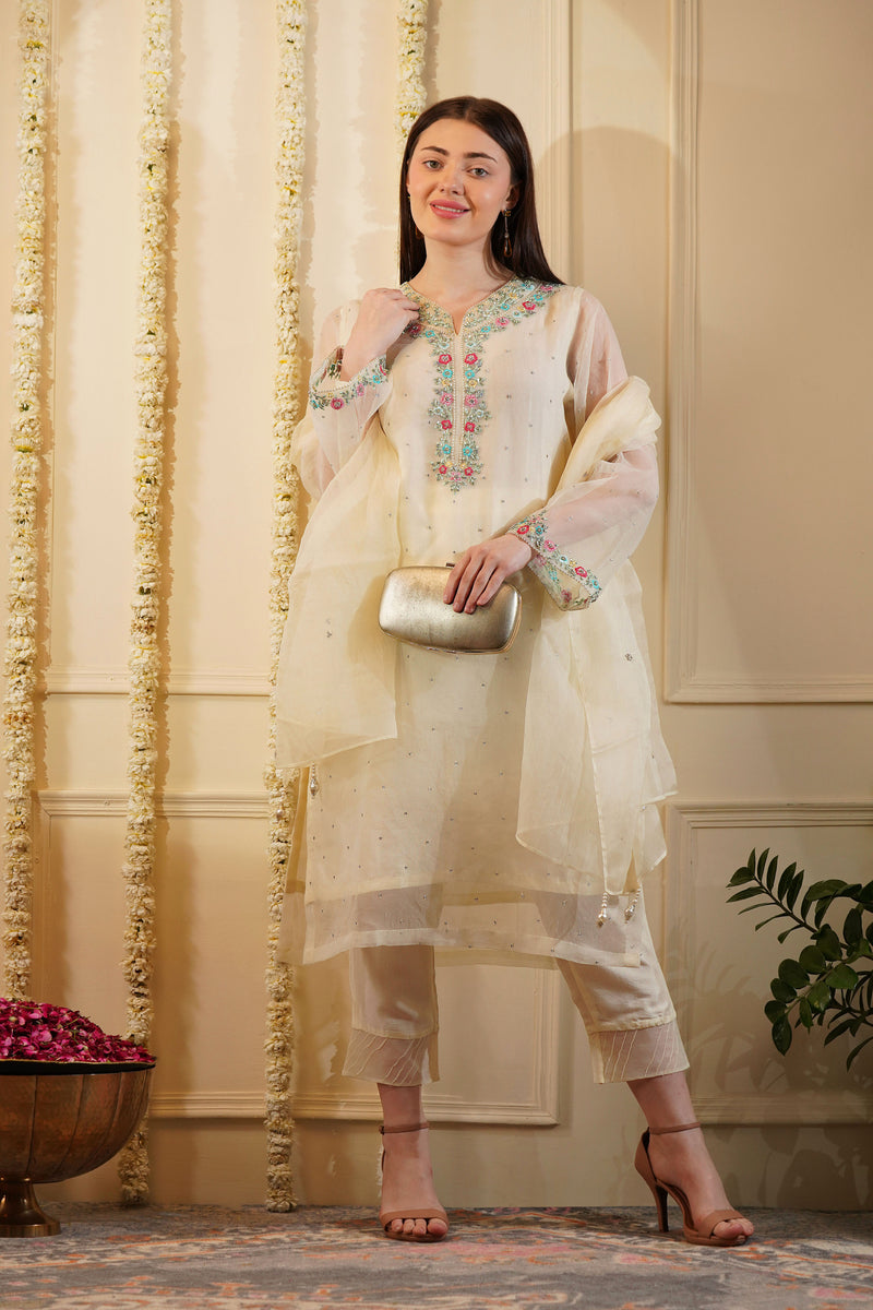 Lumiere Kurta Set