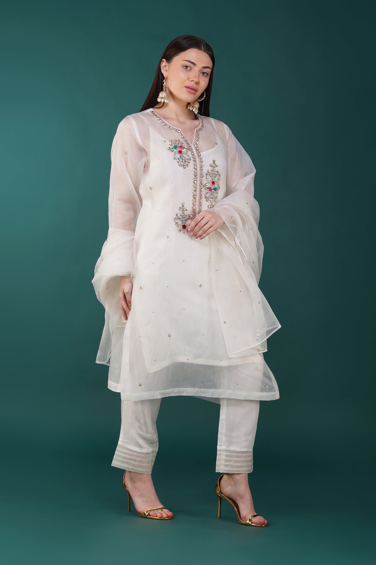 Gentile Kurta Set