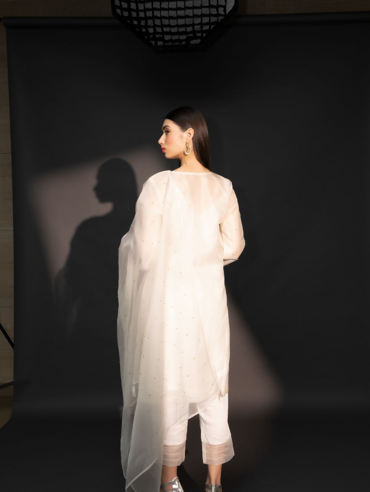 White Carnation - Organzae