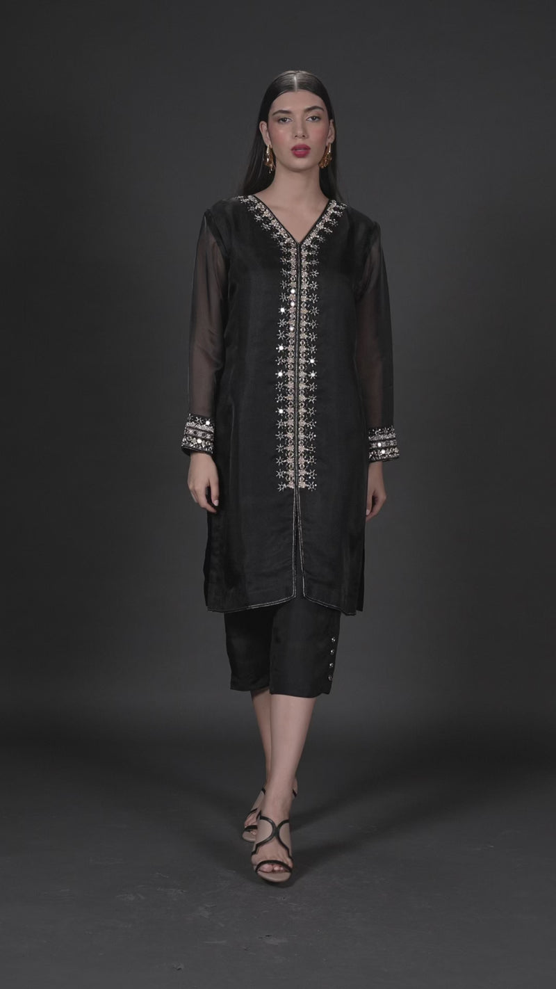 Reflect Kurta Set